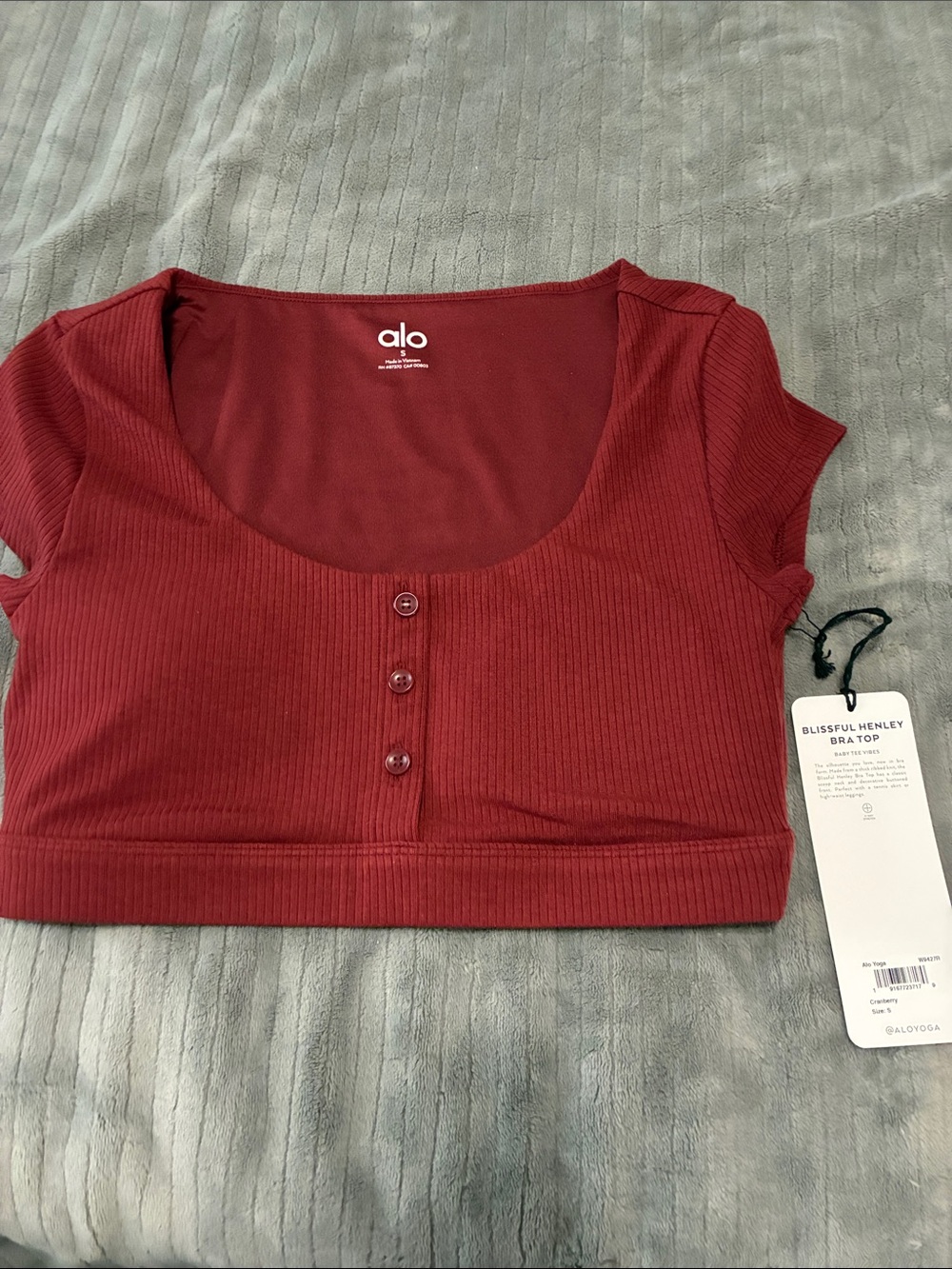 ALO Yoga Blissful Henley Crop Top in Wine Red